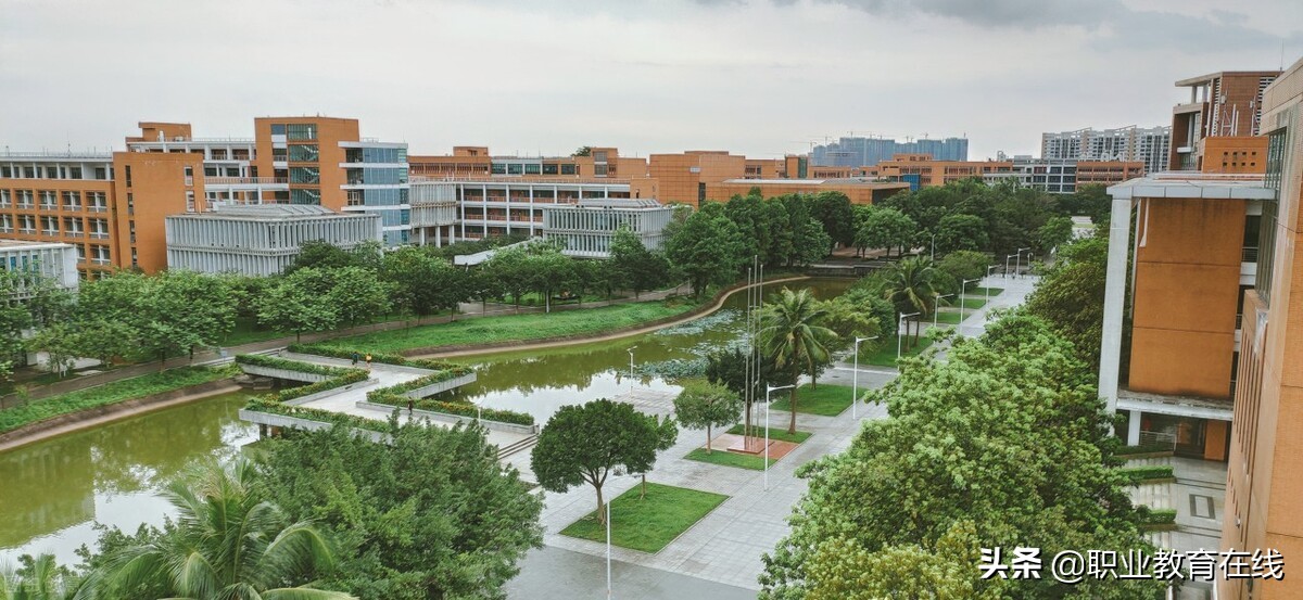 唯一的一线省会城市，到底有多少所大学，排名情况如何？