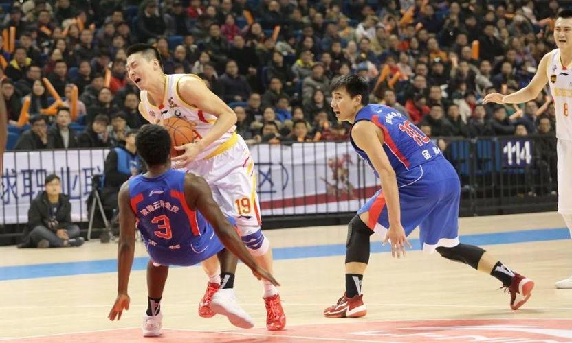 篮球CBA直播（3月3日cba官方免费直播：宁波男篮vs辽宁男篮等精彩篮球赛事）