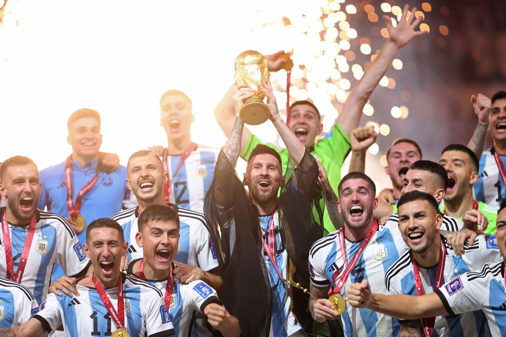 德国夺得世界杯冠军是哪一年（世界杯夺冠，500万人狂欢！阿根廷创纪录：超罗马+柏林+巴黎）