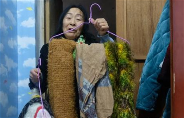 未婚夫战场牺牲，她带准婆婆出嫁，不离不弃奉养“妈妈”40年