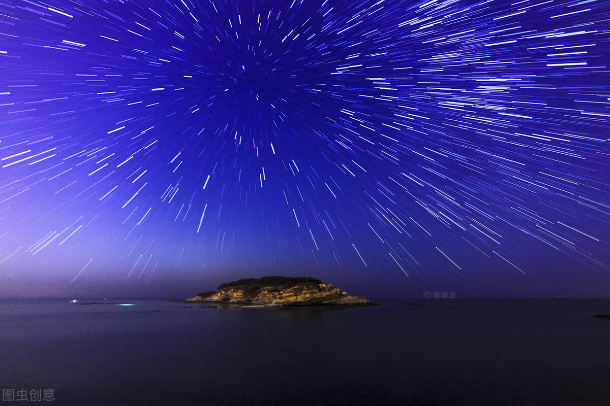 诗词二首｜忆江南·伊人俏/五绝·星辰大海