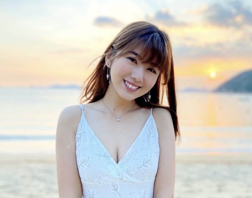 恭喜！新一代女神正式签约TVB成“亲生女”，长相甜美演技不尴尬