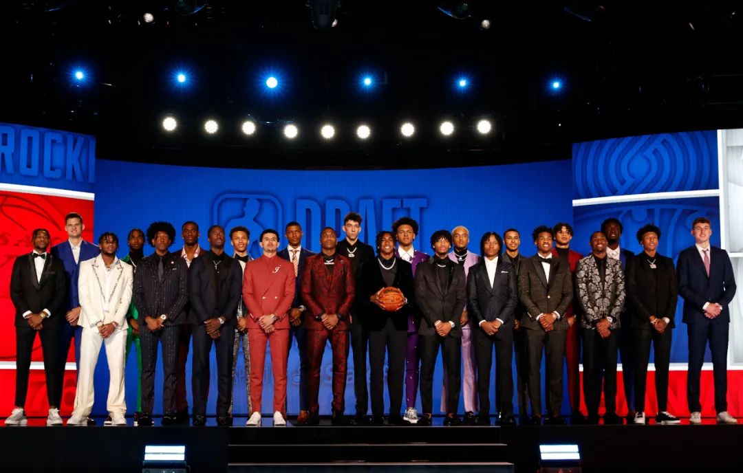 全美高中生篮球（终于，我们也有自己的“五星高中生”了）