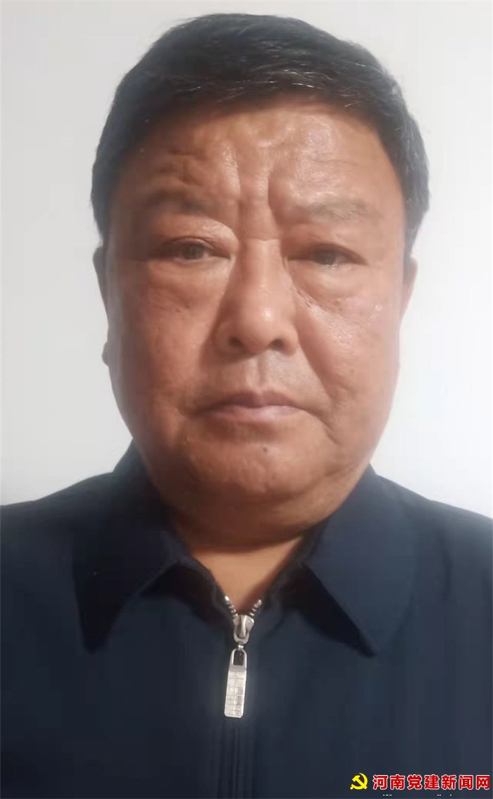 情谊重如山（全文）
