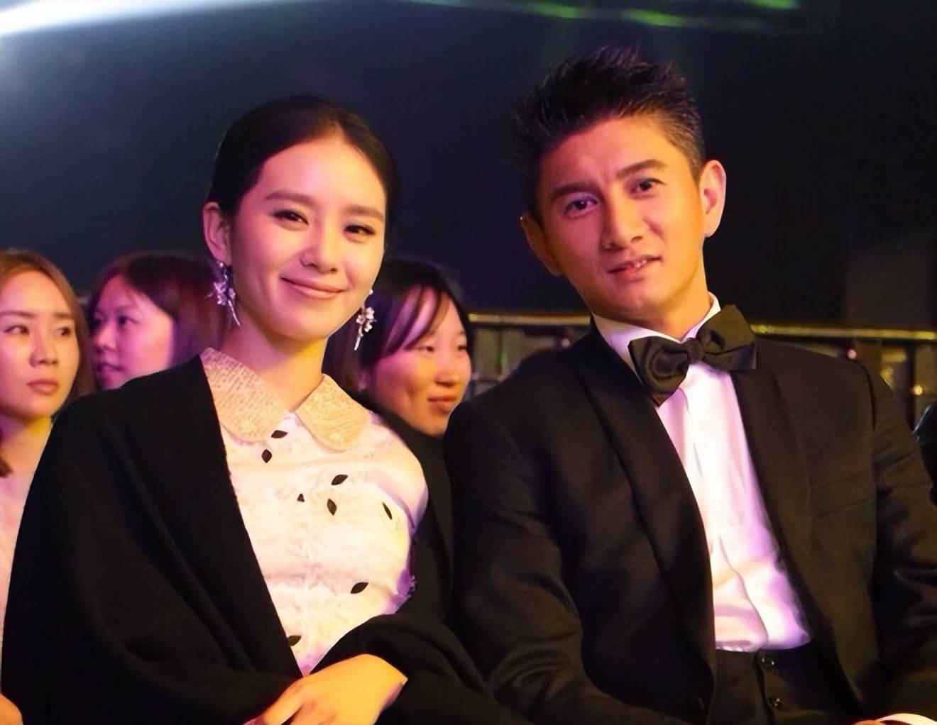 "小刘亦菲"刘诗诗:杨幂至交好友,嫁大17岁吴奇隆,演技惹争议