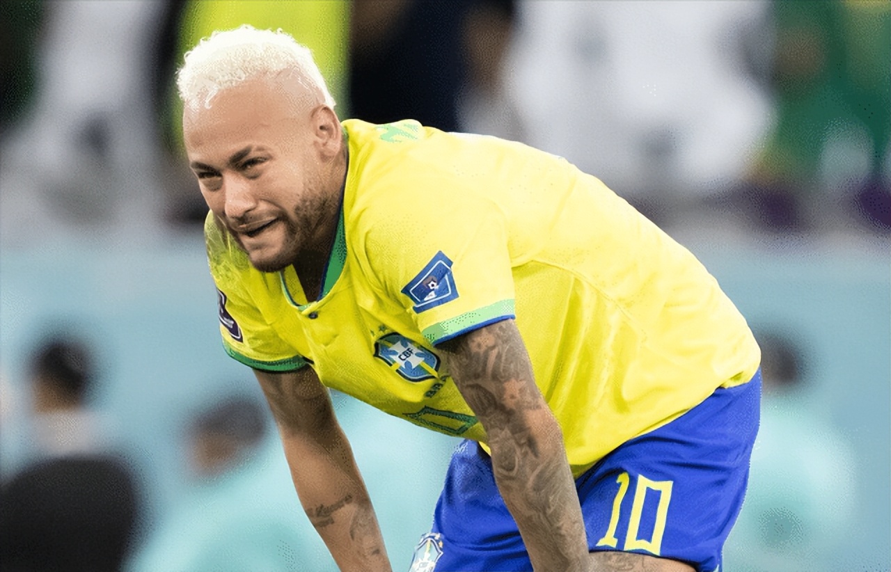 罗纳尔迪尼奥世界杯成绩（球王贝利三夺世界杯冠军 2002年之后 再无见证巴西登顶世界之巅）