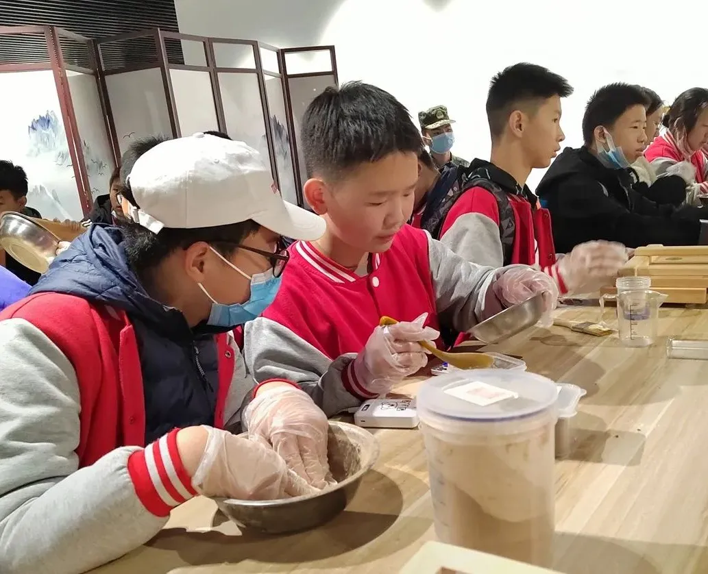 感受中医药文化魅力｜南昌现代外国语学校2021秋季研学