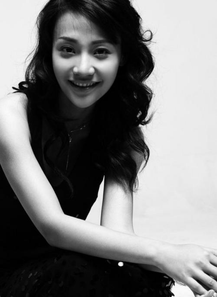 潘星谊:29岁意外离世,在她葬礼上微笑的父亲,如今过得怎么样?