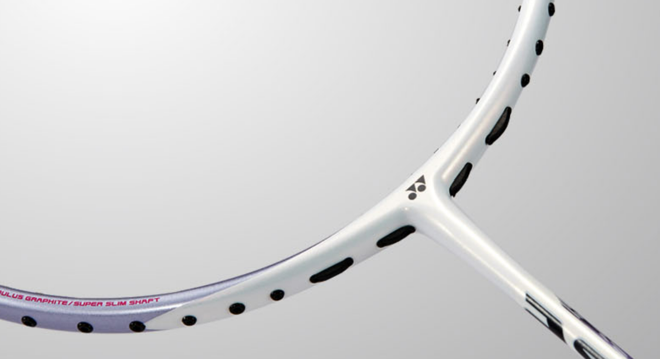 羽毛球拍一般哪里有卖（适合新手的羽毛球拍推荐（1000元以上））-趣拿体育