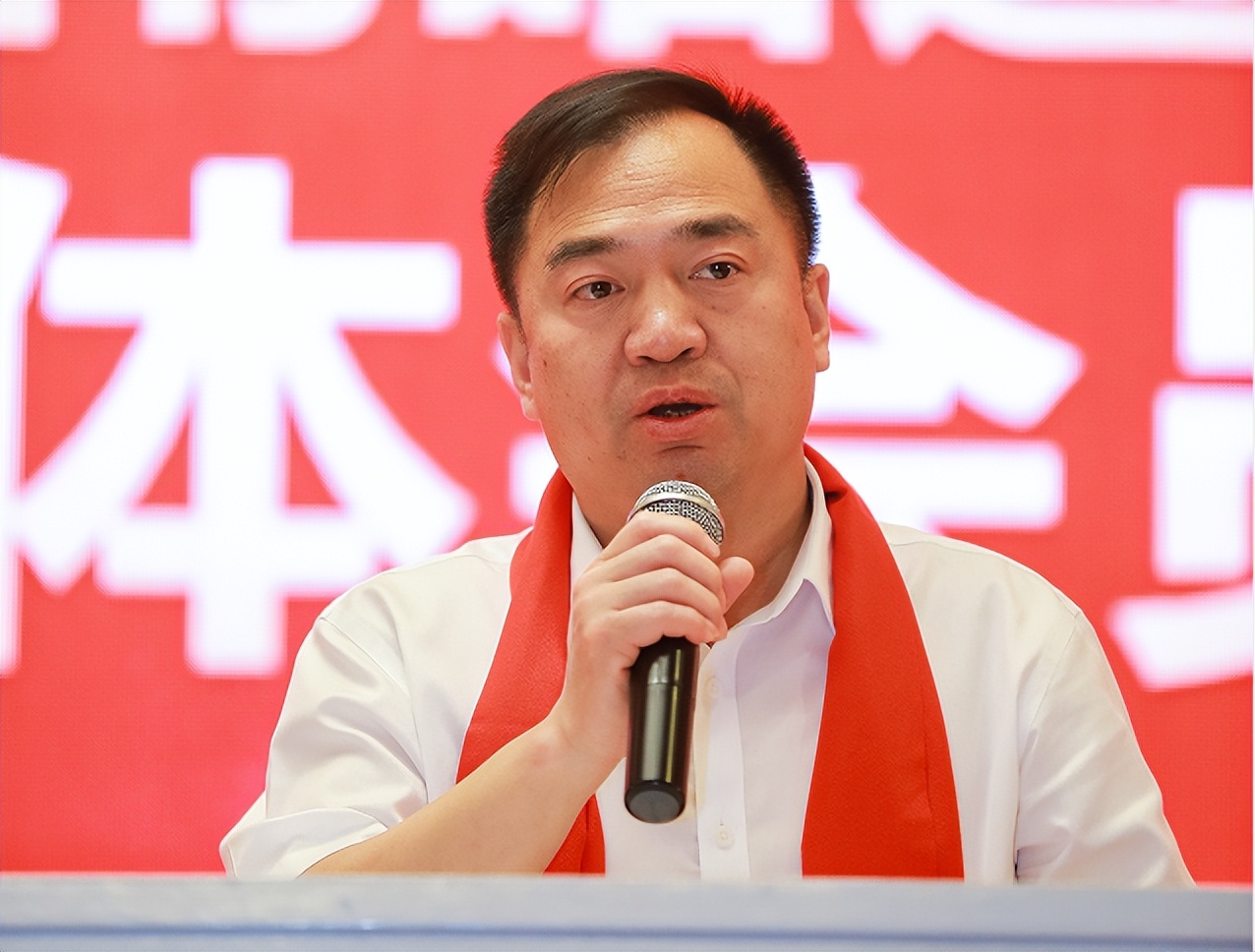 广东省云南昭通商会换届，葛知府当选会长