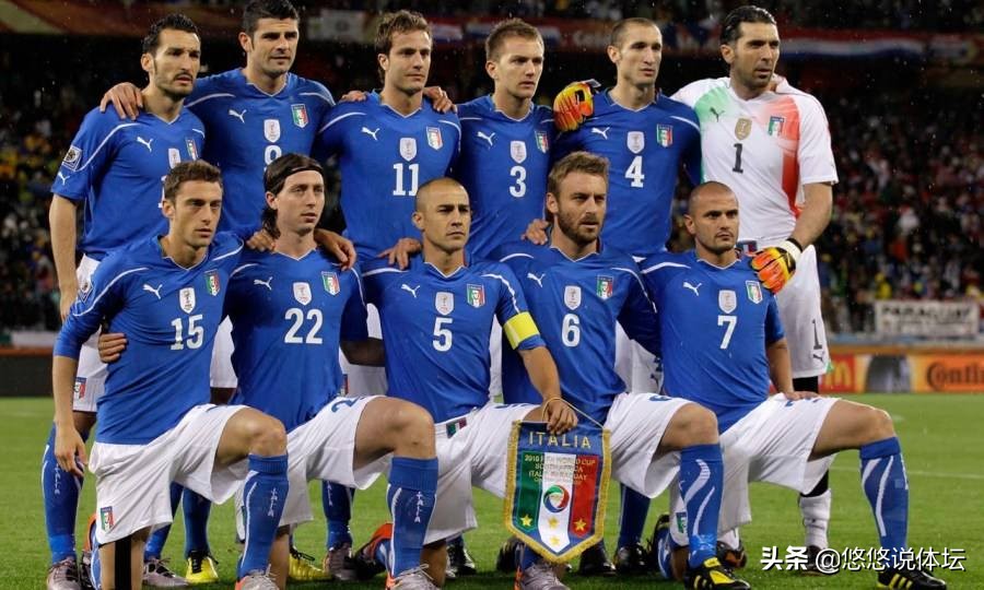 为什么说意大利是小世界杯(人才断层效应显现，“小世界杯”无缘世界杯，意大利忧郁再现球场)