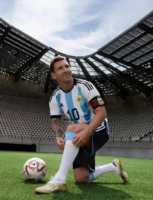 梅西為什么告別世界杯（阿根廷丟8球本世紀最差，憑啥獲得世界杯？梅西封神帶飛球隊）