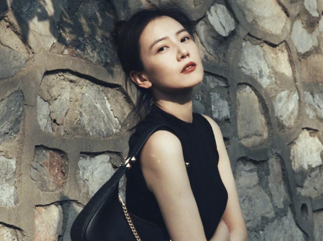 越老越有魅力的女明星，我只服这12位！连鱼尾纹都充满着女人味