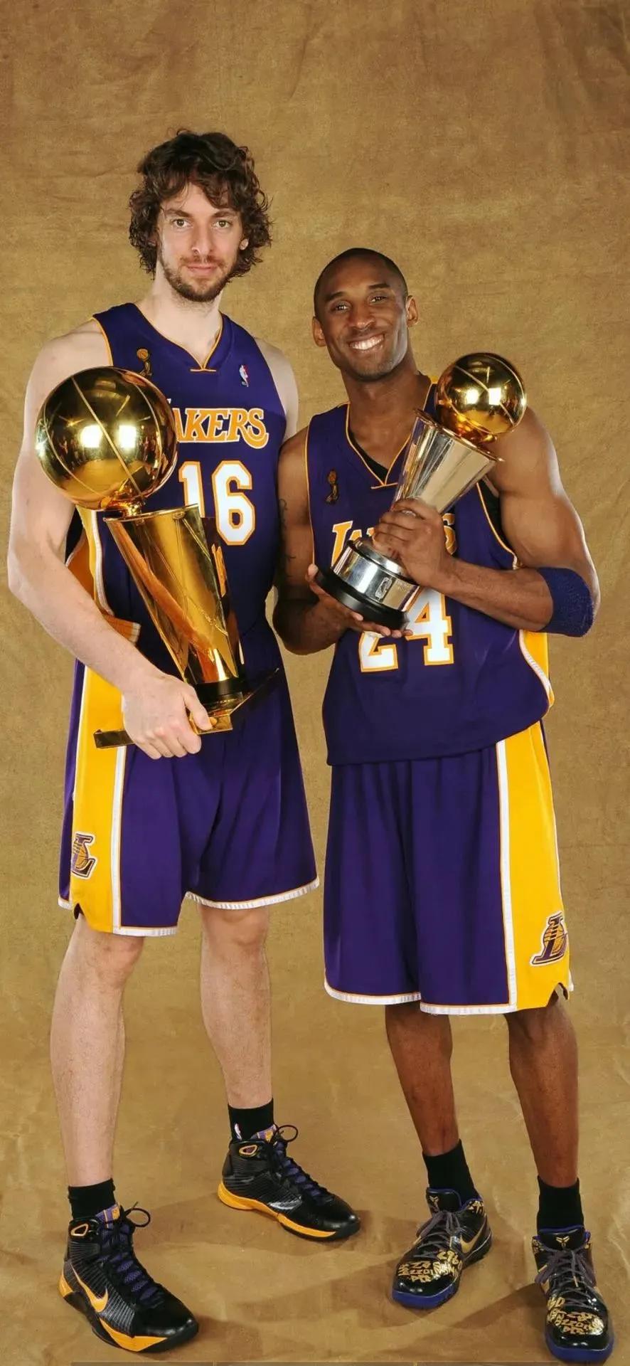 nba篮球图片(篮球壁纸第十二期,超赞的nba篮球明星艺术壁纸)