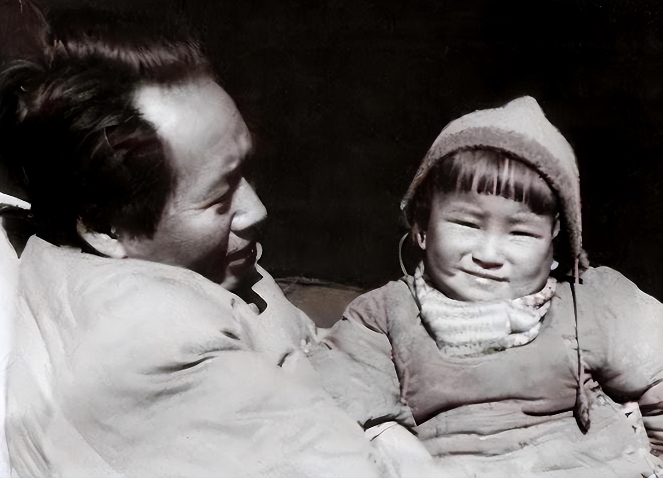 北京书记(1975年毛主席见儿女，江青提议李讷当北京市委书记，主席如何回答)