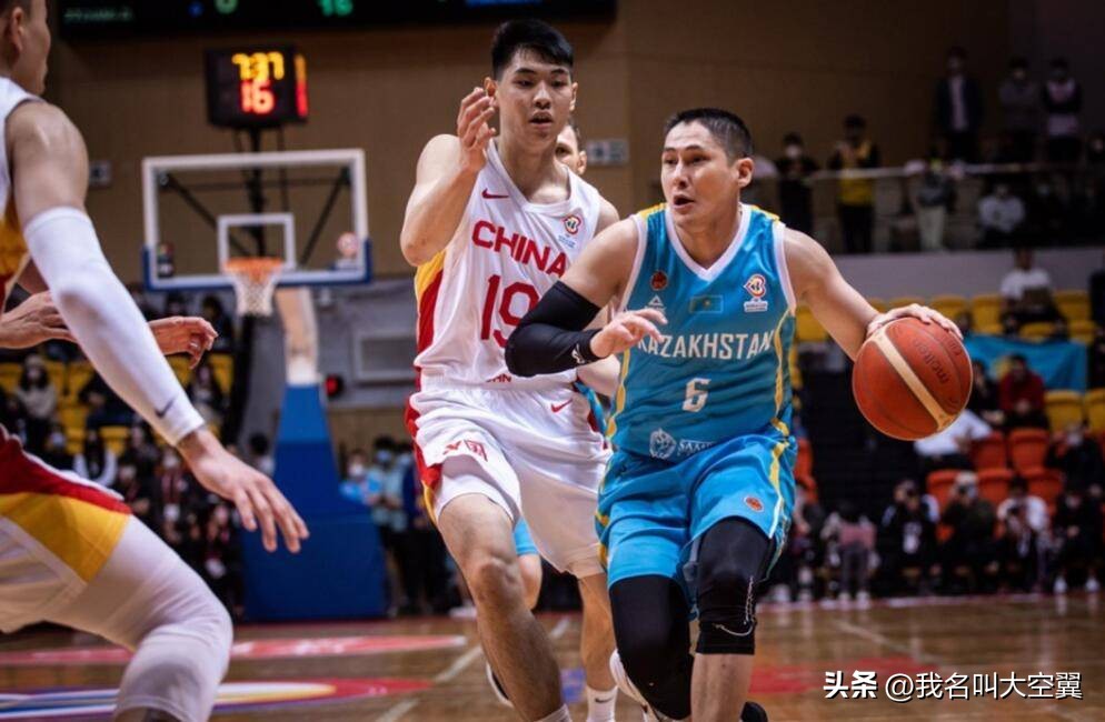 男籃世界杯胡明軒為什么不參加（中國男籃：胡明軒落選十二人大名單的原因，小說都不敢這么寫）