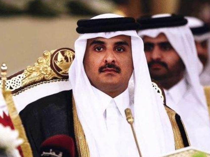 如何去卡塔尔做生意(卡塔尔王位之争：国王外出度假，儿子迅速登基，顺带冻结父亲财产)