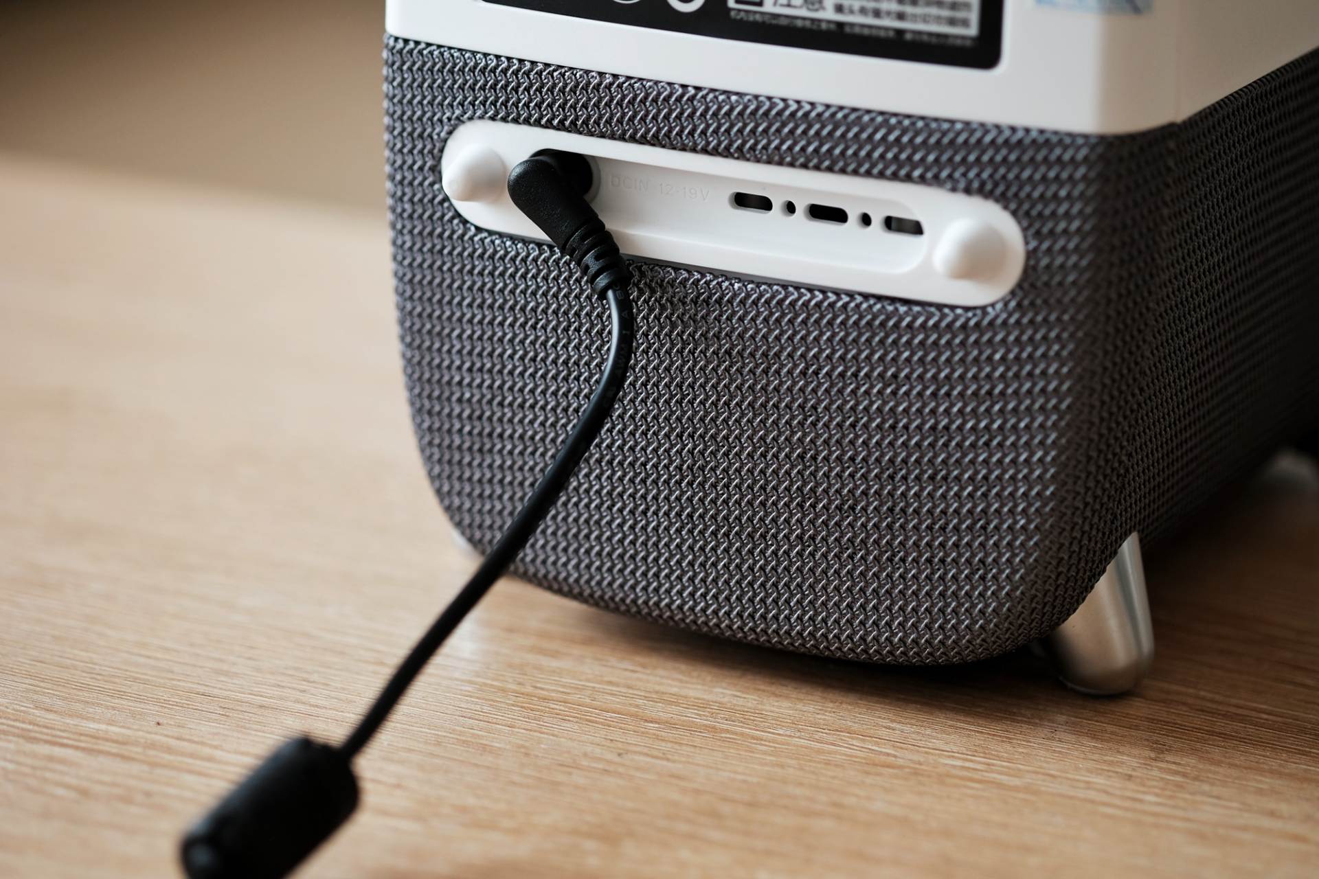 泰捷WEBOX T1S：疫情当下的居家观影新选择