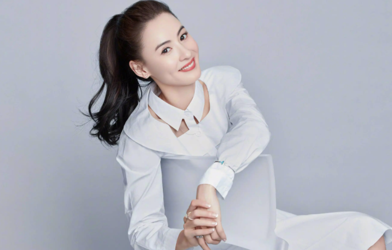 娱乐圈里的混血儿，大多数人只知道杨颖，全知道的寥寥无几