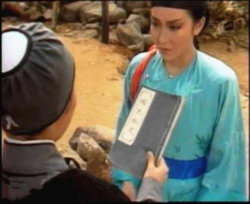 港剧经典《侠女十三妹》黄杏秀、翁美玲版