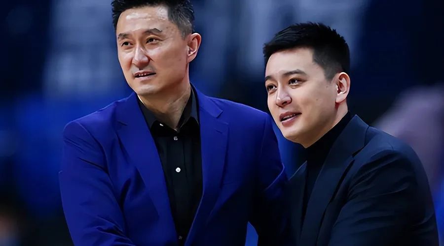 cba教练骂街合集（只差一步进决赛的教练，竟被球迷狂喊下课）