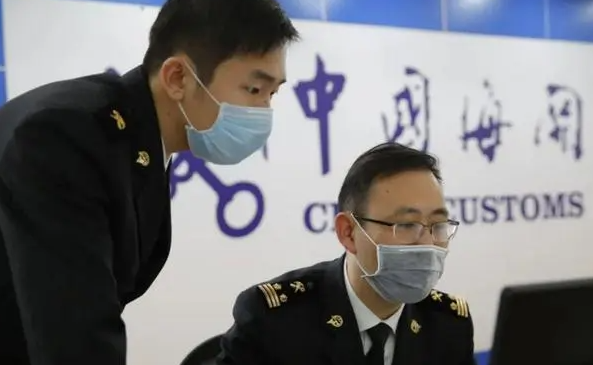 “谁给你的勇气”？公务员晒“辞职信”后，让体制内的人羡慕不已