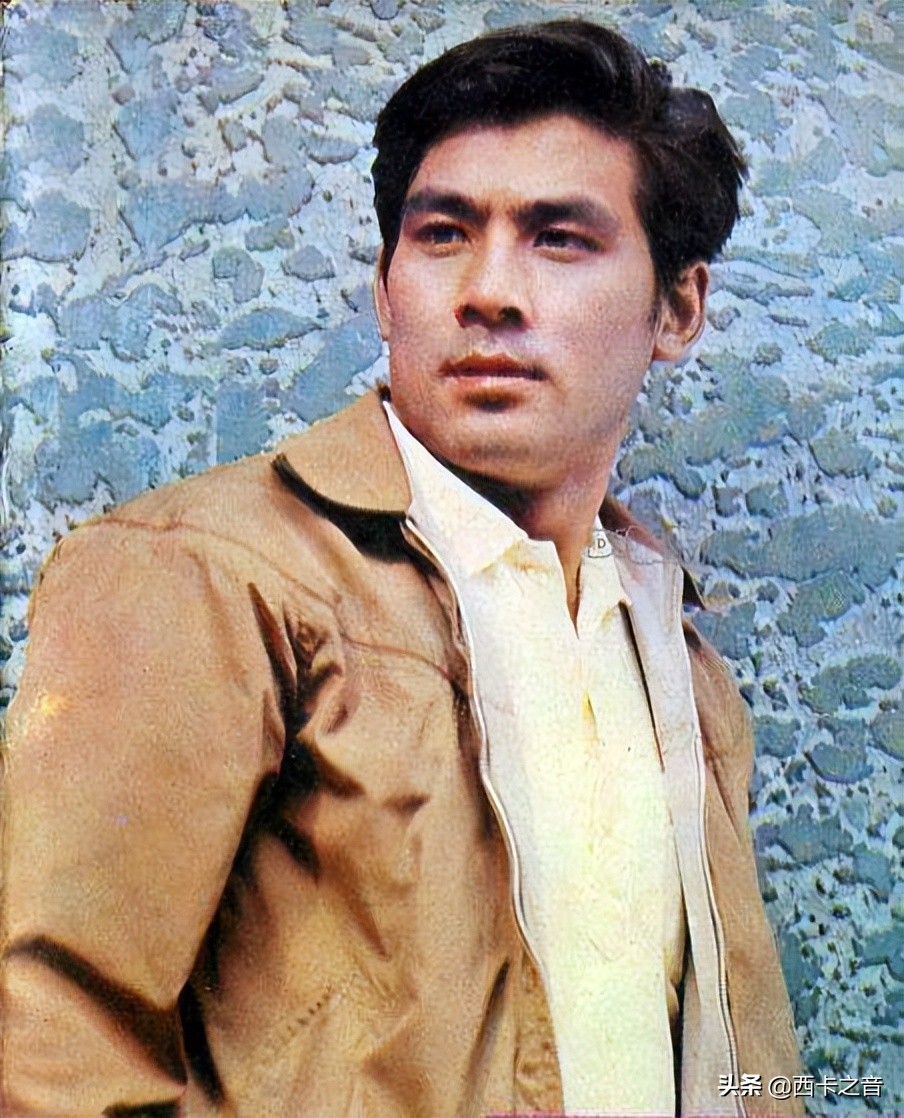 香港明星男(香港明星男演员名单80年代)-骁龙网