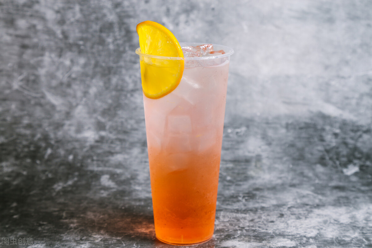 来伊份与元气森林：零食与气泡水的&ldquo;吃喝战争&rdquo;