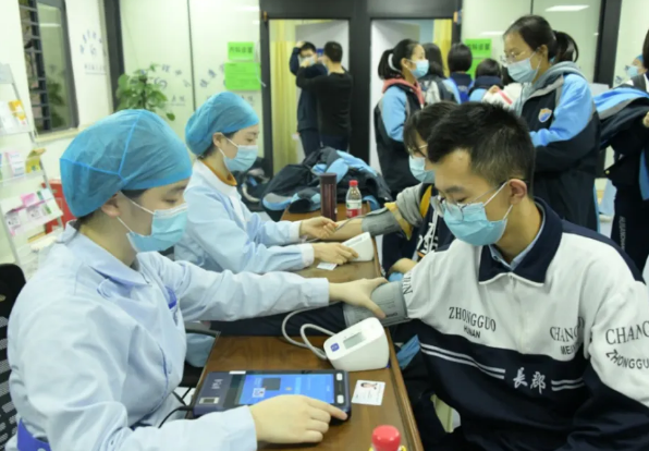 高考前为什么要体检（高考体检真的要）