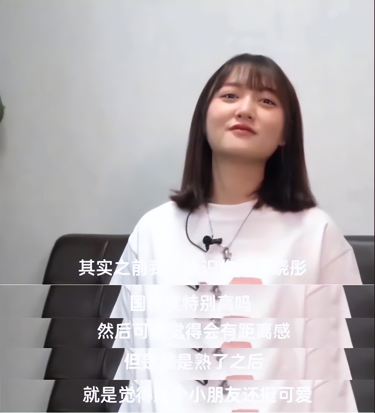 “圈内狂人”董思怡：当郭敬明面怼他发房卡，让毒嘴评委哑口无言