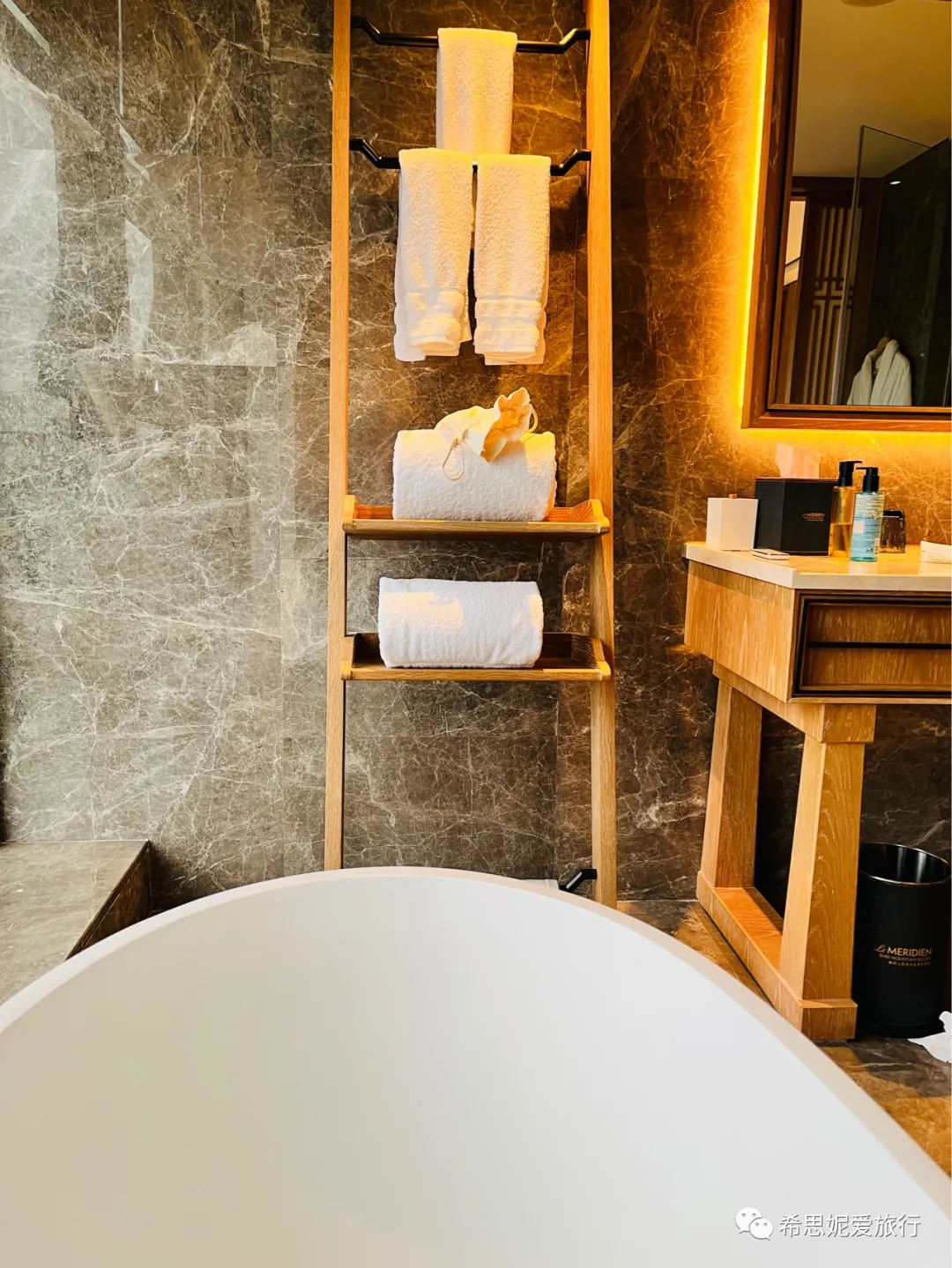 峨眉雪、钵钵鸡、豆腐脑 峨眉山旅行staycation最佳选择Meridien