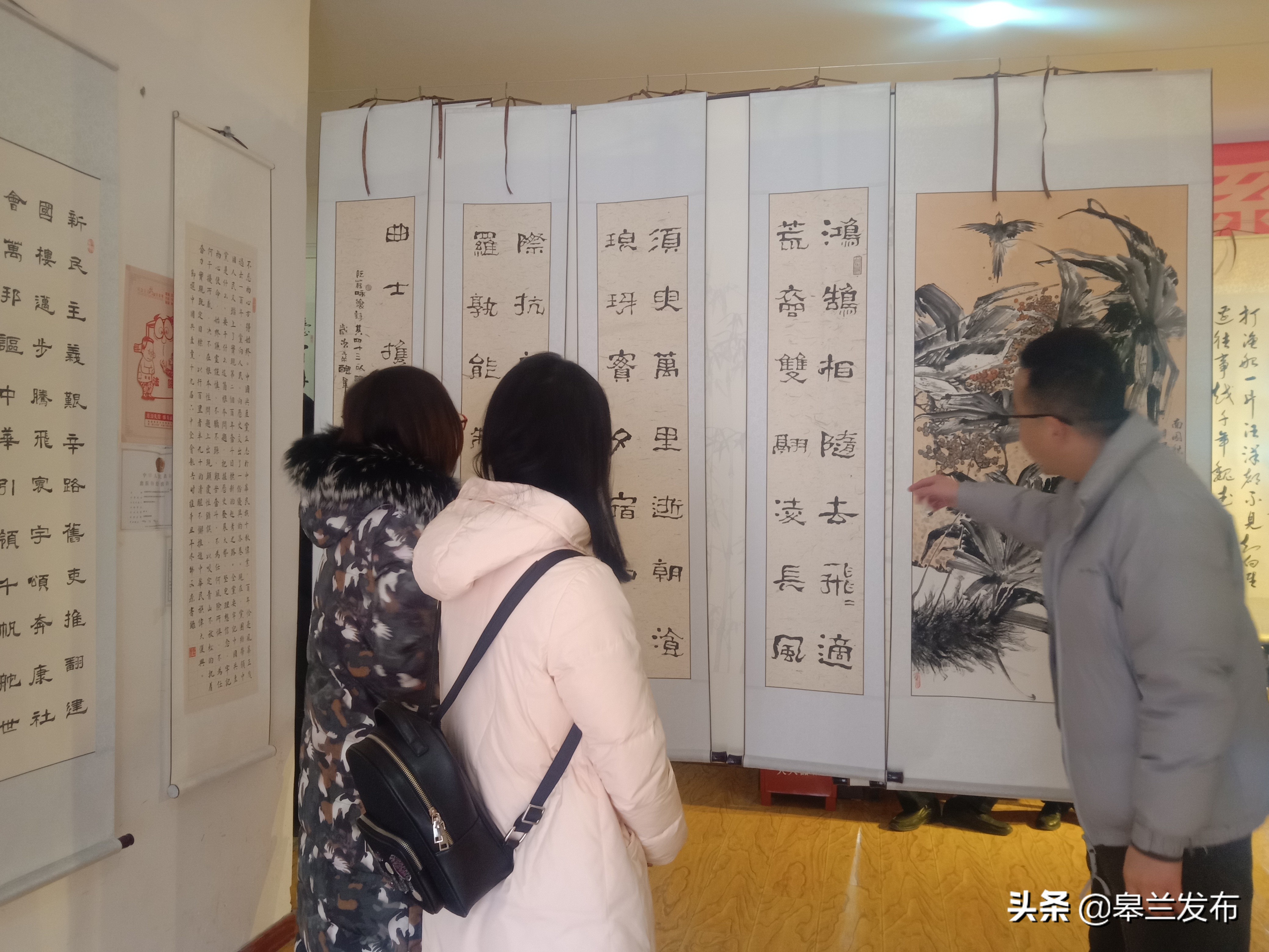 皋兰县文化馆学习贯彻十九届六中全会精神书画展览正在展出