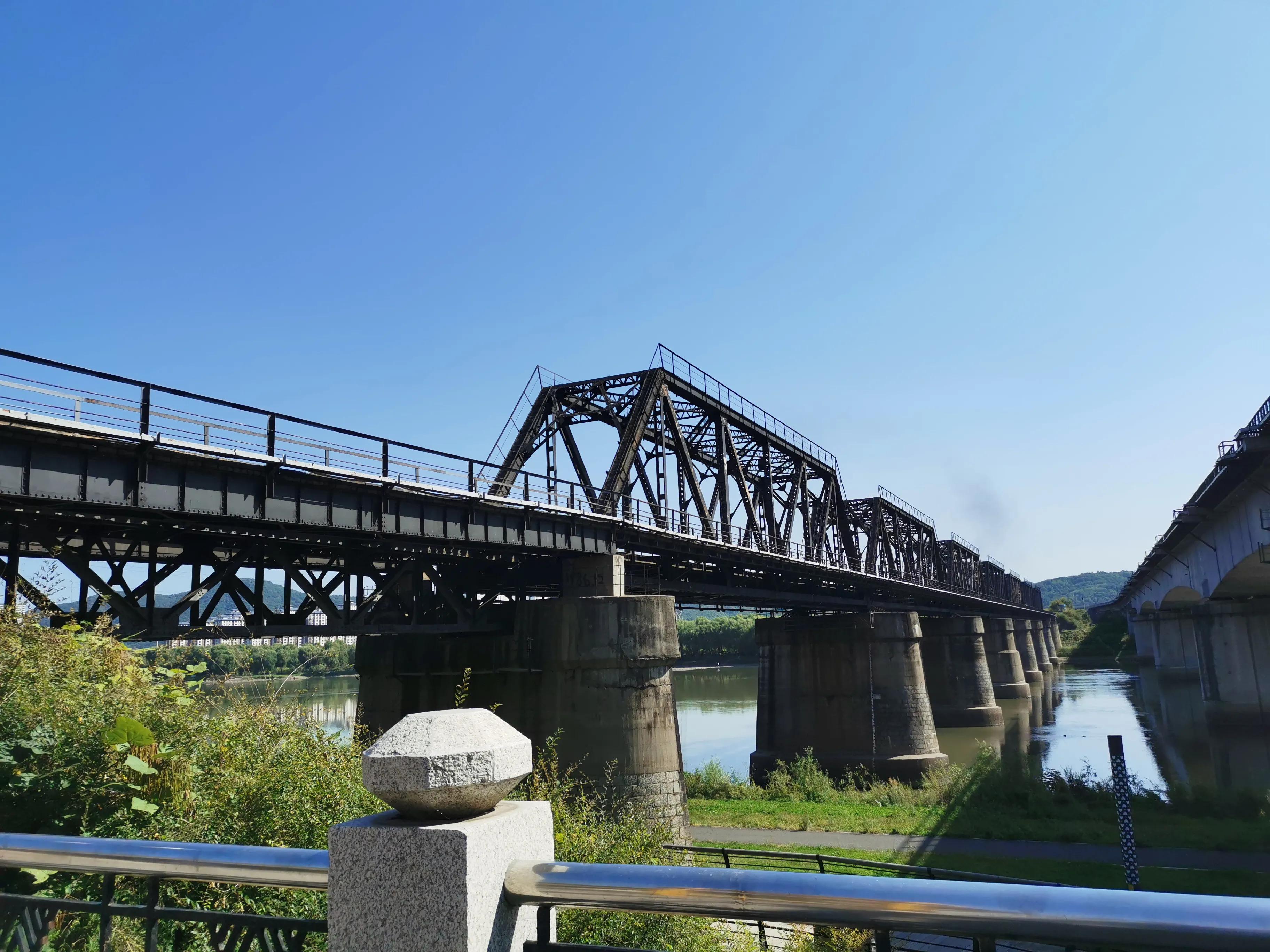 吉林市松花江上铁路桥