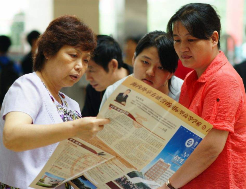 高考和中考当天，家长应该全程陪同吗？过来人给出建议
