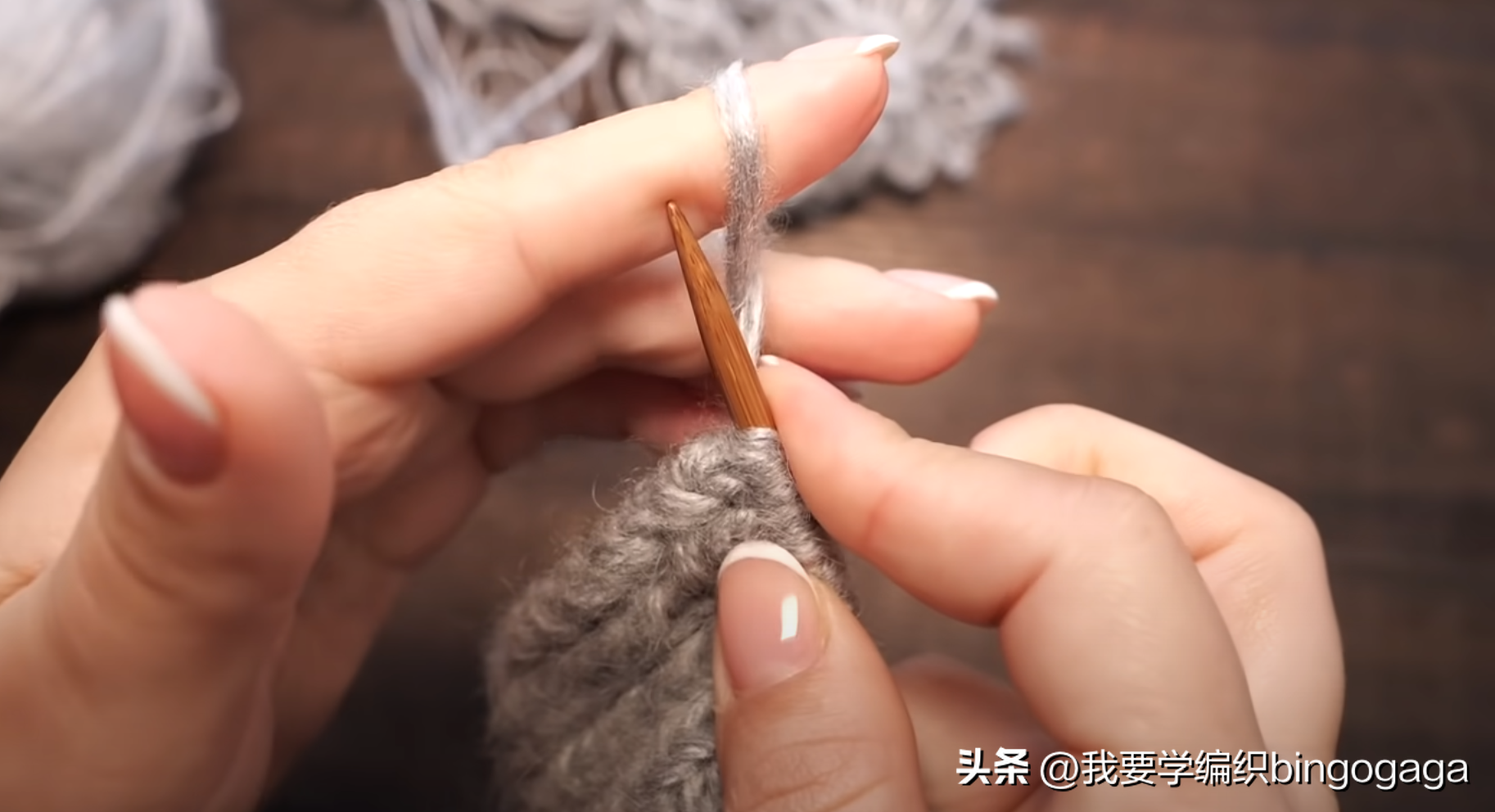 怎樣織帽子（冬天來款這樣的帽子抗寒，一款雷鋒帽編織教程，帶來從頭到腳的暖）