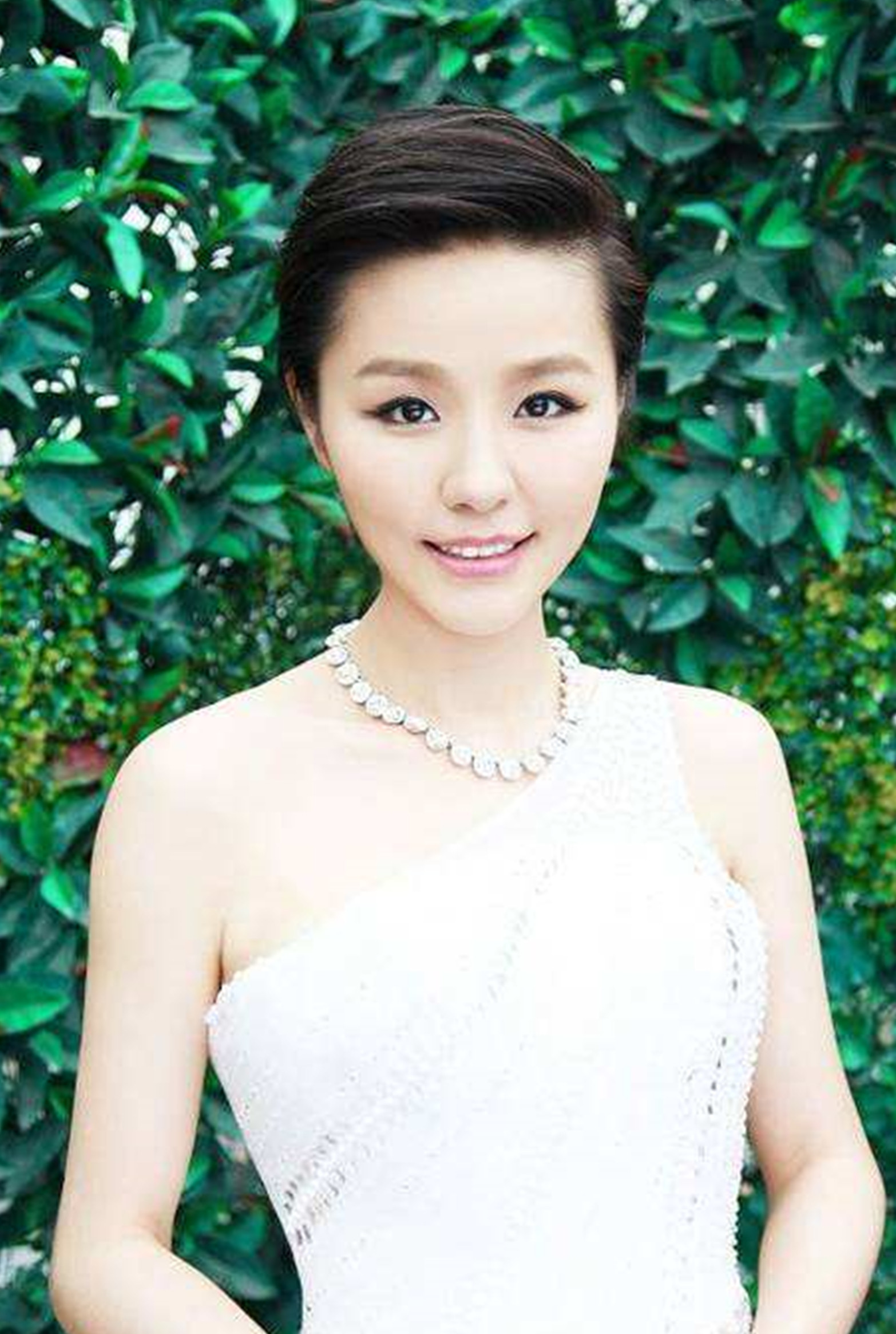 《爱情公寓》过去14年:主角无戏可拍,配角成了顶流?真玄幻