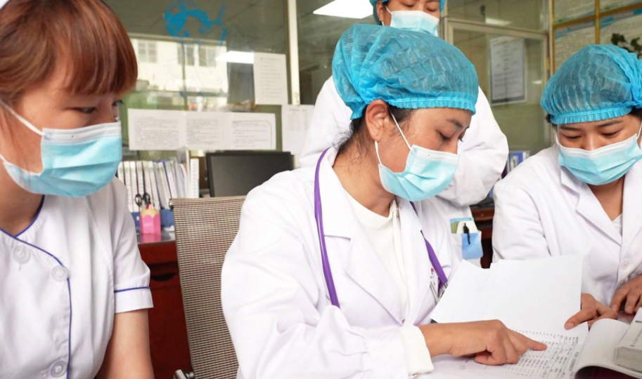 医学类专业“就业前景”排名，护理学热度下降，中医有望完成逆袭