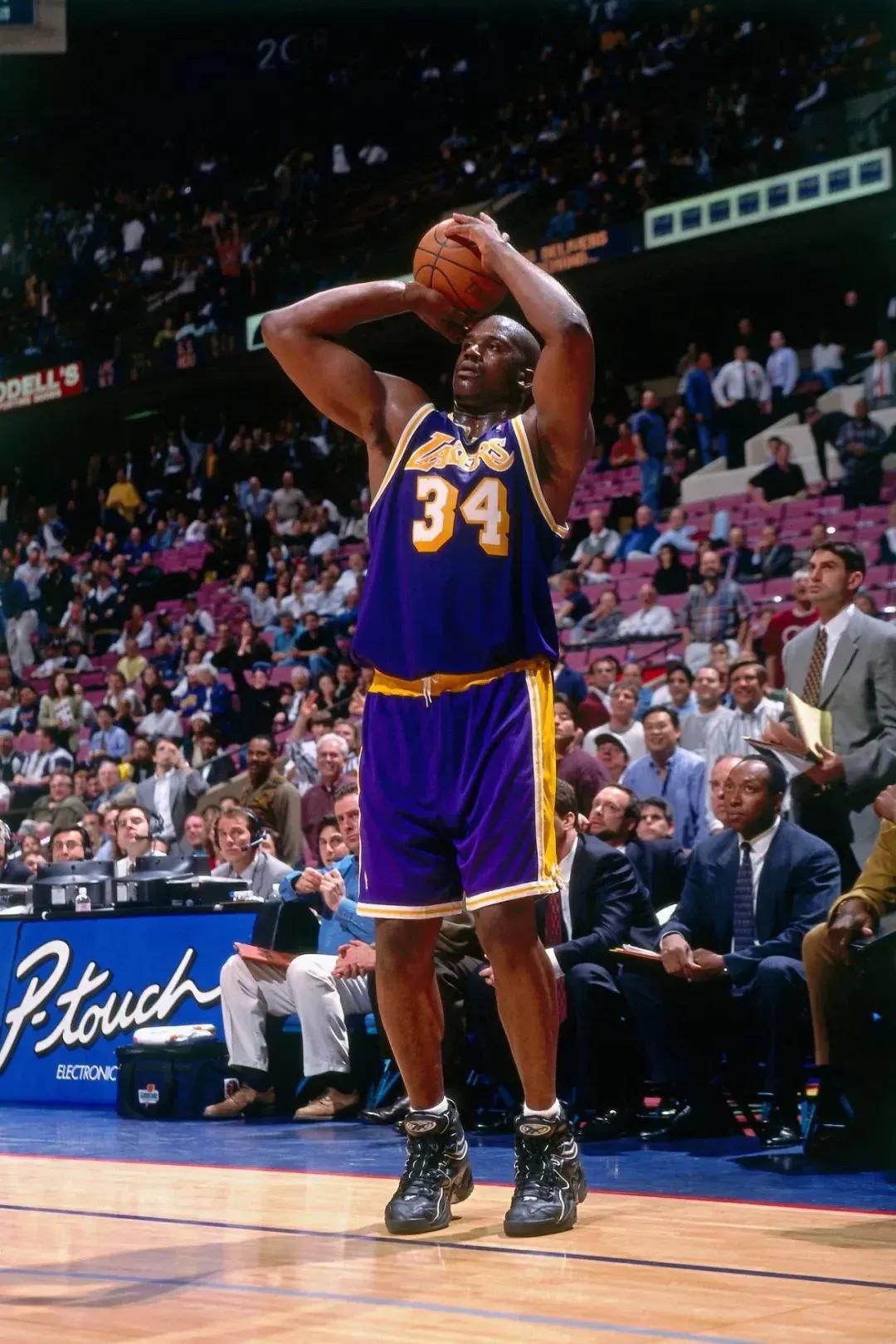 nba的代表球員有哪些（美媒評(píng)選NBA歷史排名前十球員，科比落選）
