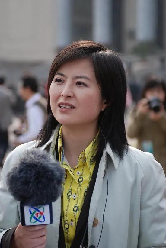 央视主持人张泉灵，10张精美的照片