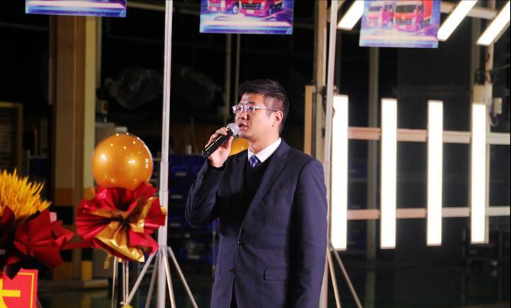 比柴油车价格低1万以上！成都大运发布X1/奥普力A1汽油版车型