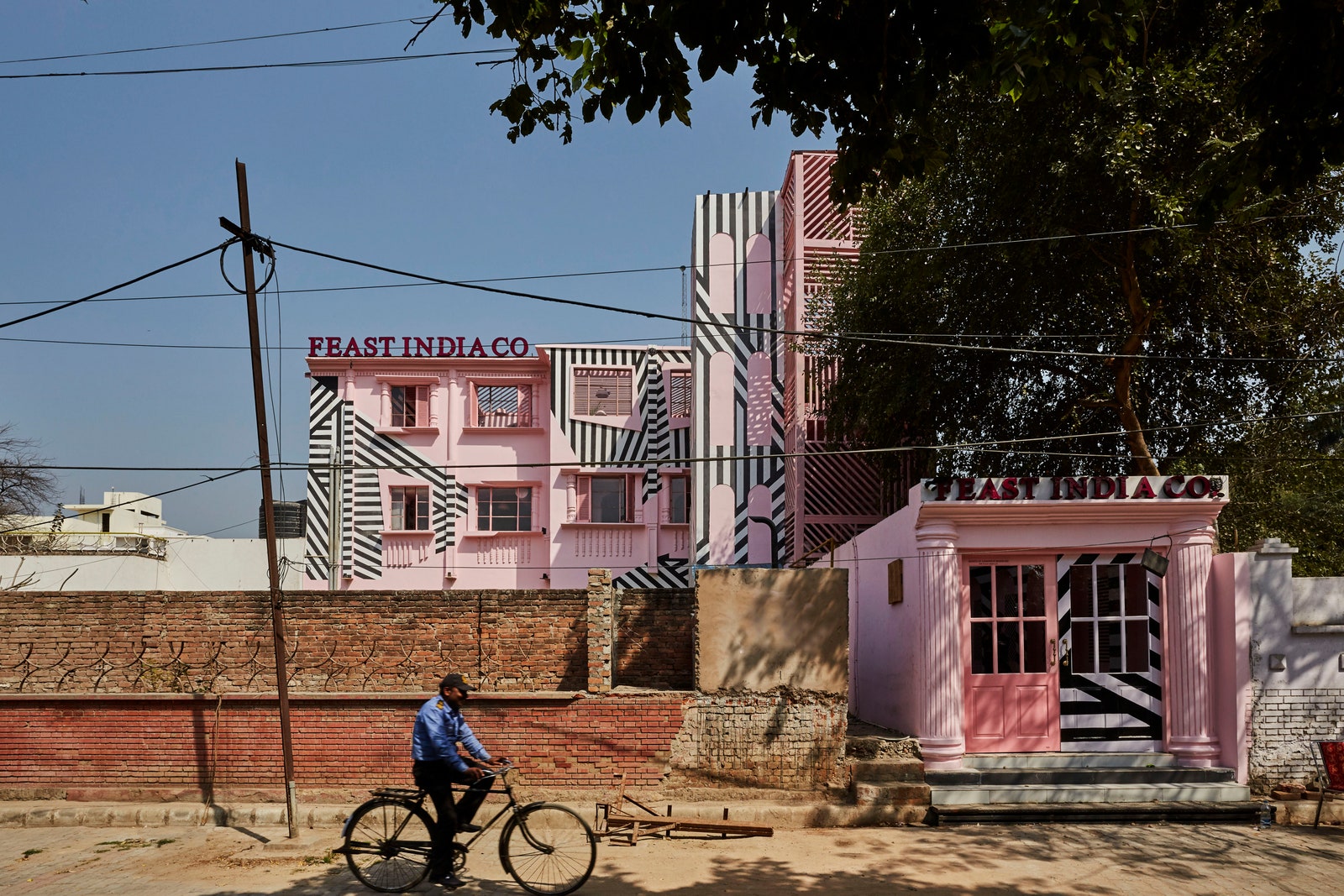 印度北部偷电高手云集！政府每年损失约130亿美元，为何不阻止？