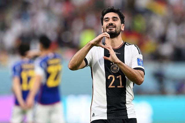 世界杯西班牙德国（世界杯一夜热议：德国轰然倒下，日本全民狂欢 西班牙缔造7-0惨案）