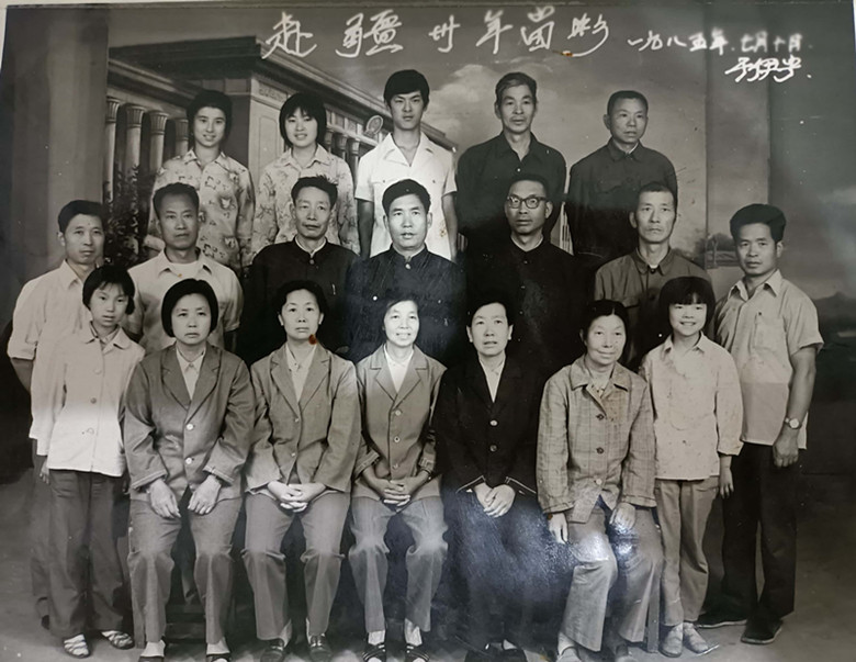 我家的“人世间”故事丨父亲的衣物（李小莹）