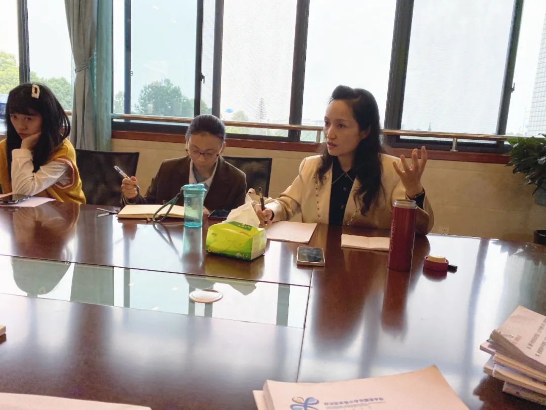 成都市双流区实验小学外国语学校开展语文阅读课程专题研讨会