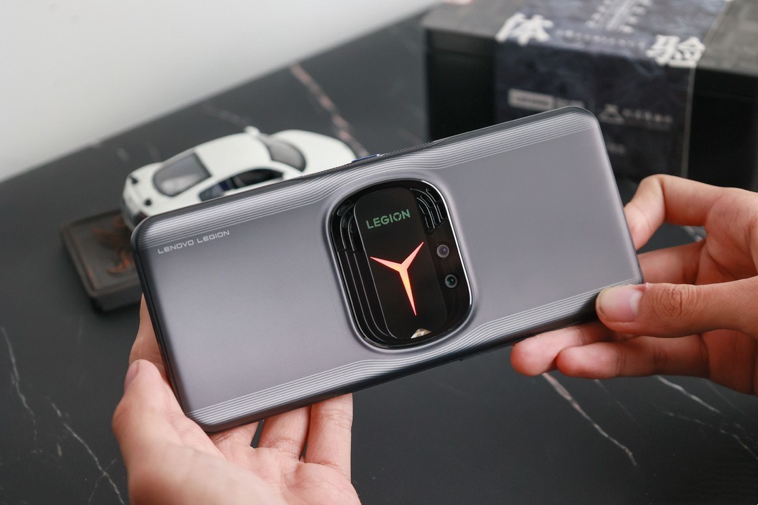 联想意气风发，18G+640G恢复5299高价，不要销量了吗？