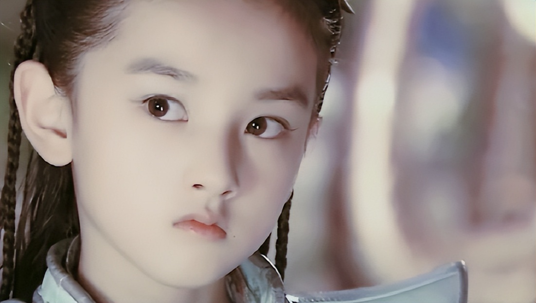 等比例长大的8位童星,刘亦菲清冷宋祖儿灵动,真是老天爷赏饭吃