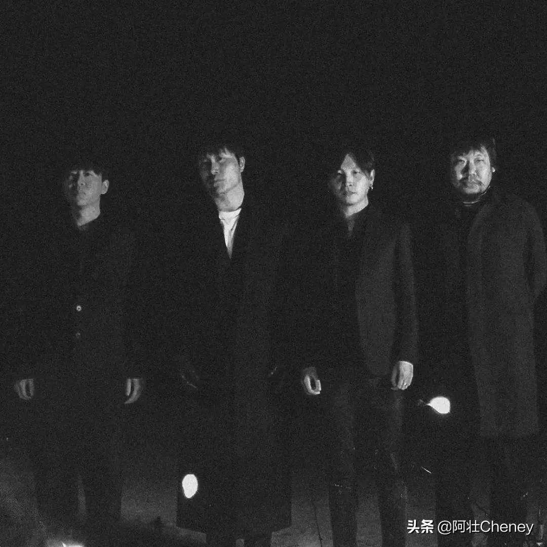 滚石纵横音乐圈40年,如今晚节不保?