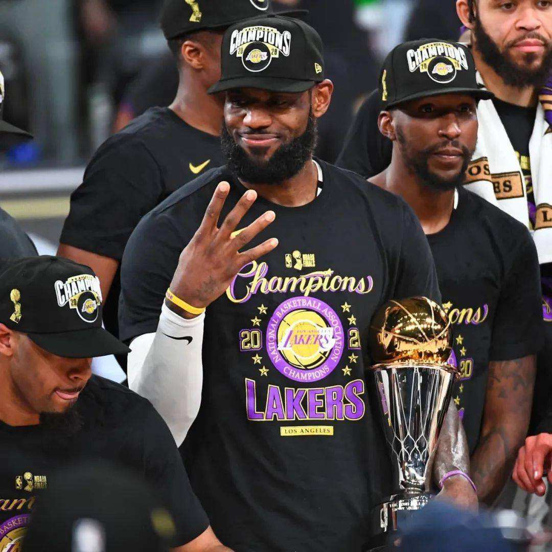 nba哪些球员没换过队(NBA换队成功球星top5，詹姆斯4冠排第三，一人夺冠后换队再拿5冠)