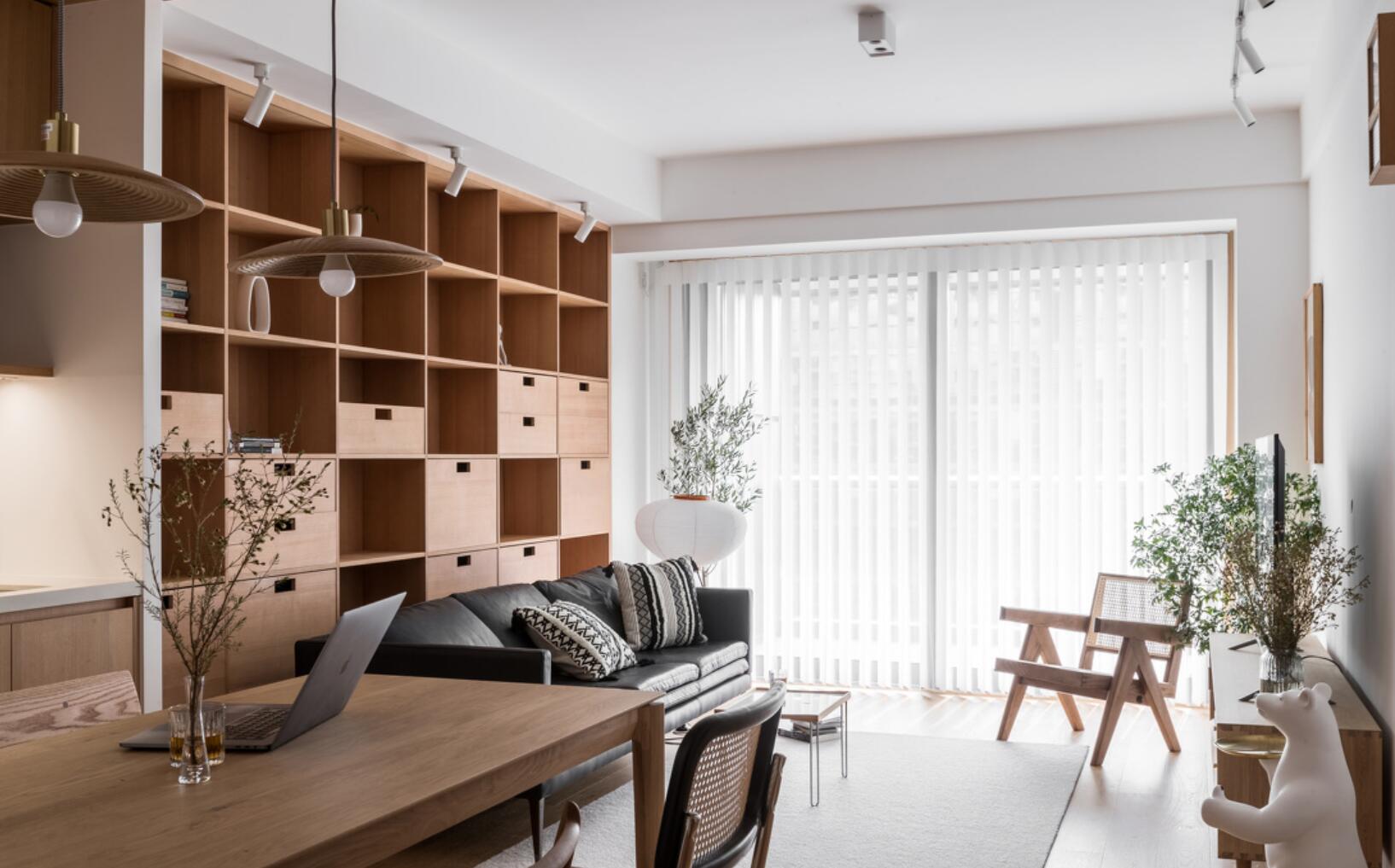 难怪日式原木风会这么火！她89㎡新家，一进门就引起强烈舒适