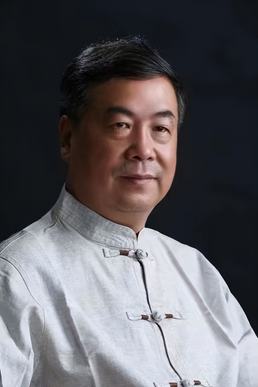 走向世界新时代艺术家——特别推荐如洁